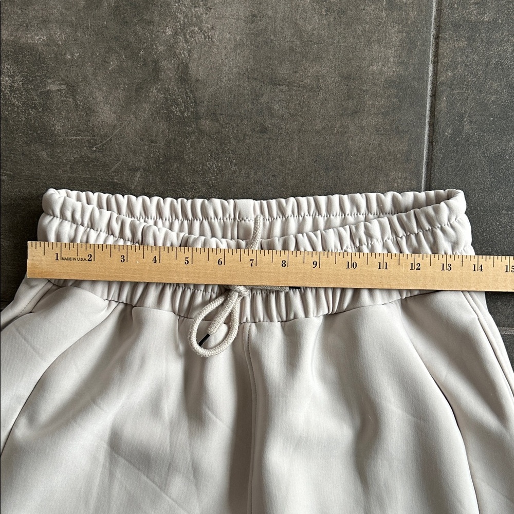 Off white, women’s Jogger Pants - Picture 8 of 9
